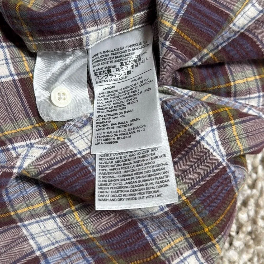 Levi’s Men’s Plaid Flannel Button Down Long Sleeve Shirt Size Large